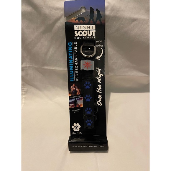 !!! HOST PICK🥳🤩 🌸✨NWT Night Scout Small Blue Rechargable Dog Collar - Picture 1 of 11